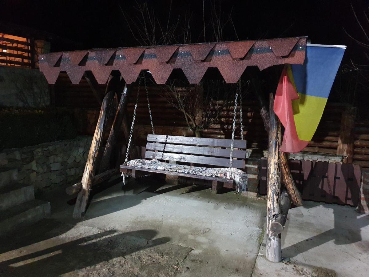 Rooms Poienita Slănic-Moldova Eksteriør billede